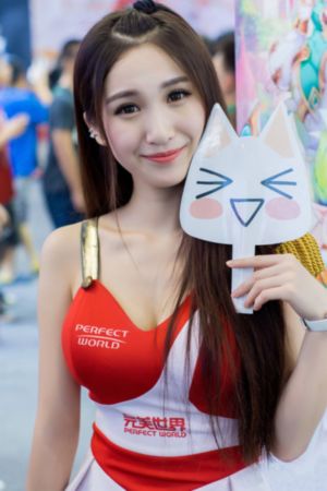 和寡妇岳疯狂做爰风流诊所