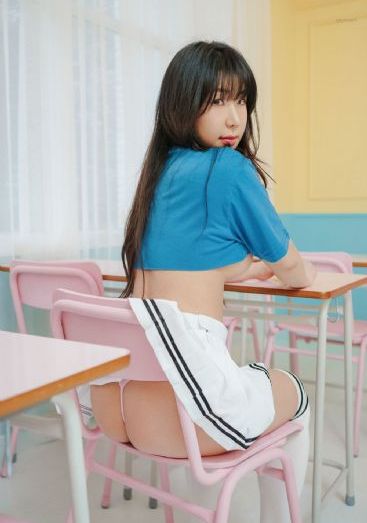 湿濡的女人在线