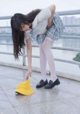 人妖打排球