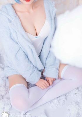 三人世界免费观看完整版