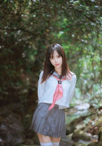 白色月光